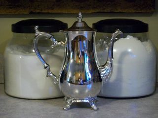 Vintage Wm Rogers Silverplate Tea Pot photo