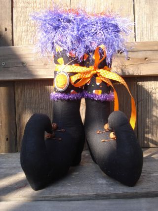 Primitive~haloween~candy Corn~ Orange & Purple~minnie~witch Boots photo