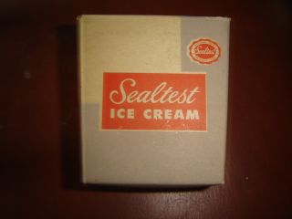 Beautifull - Nos - Sealtest Ice Cream Box=from - - - - 1948 - - -. . photo