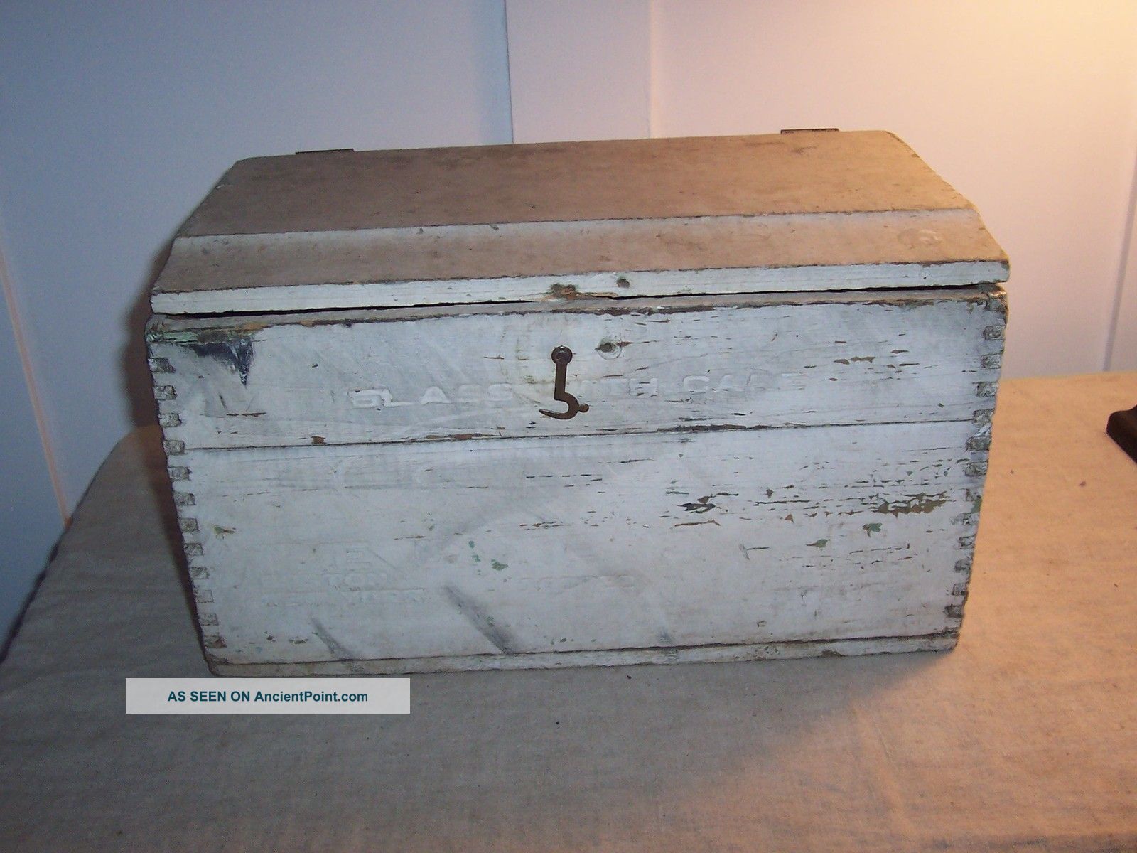 Dovetailed Old Box With Lid/old Paint/has Lettering On It. Primitives photo