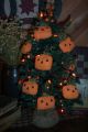♥ Primitive Fall Pumpkin Tree With Orange Lights,  Berries & Jack - O - Lanterns♥rcp♥ Primitives photo 3