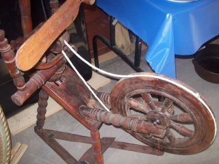 Antique Spinning Wheel photo