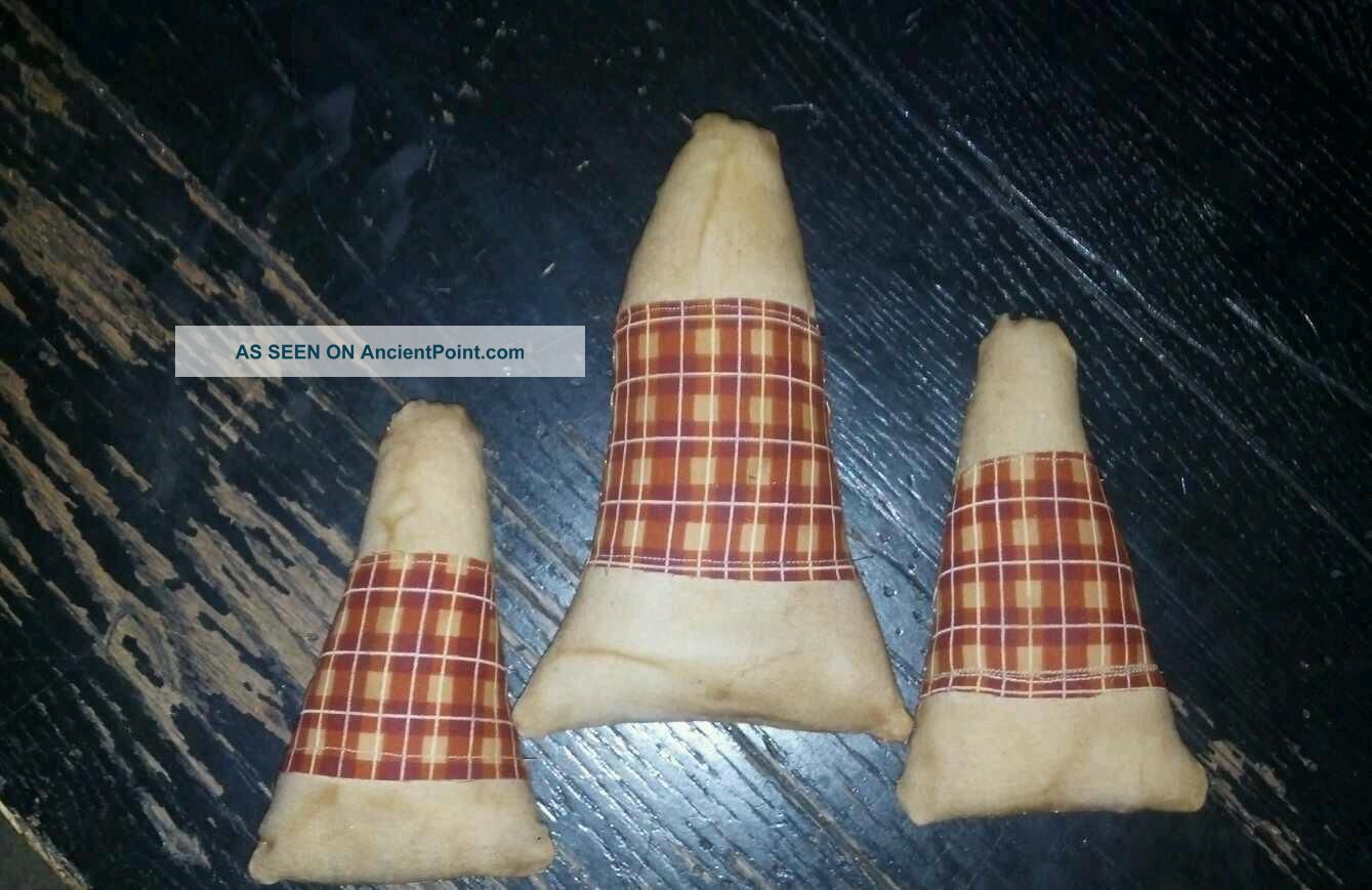 Primitive Aged Candy Corn. . . .  Fgp Primitives photo
