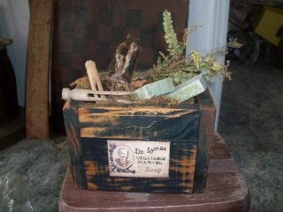 Vintage Inspired Wood Dr.  Lynas Vegetable Marvel Soap Box W/ Soap - Grungy Candles+ photo