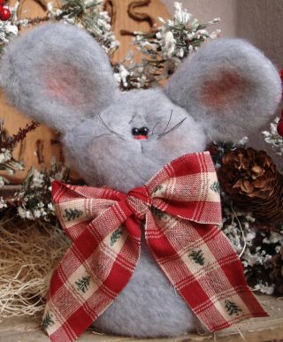 Primitive Christmas Winter Mouse Doll Bowl Fillers Ornies photo
