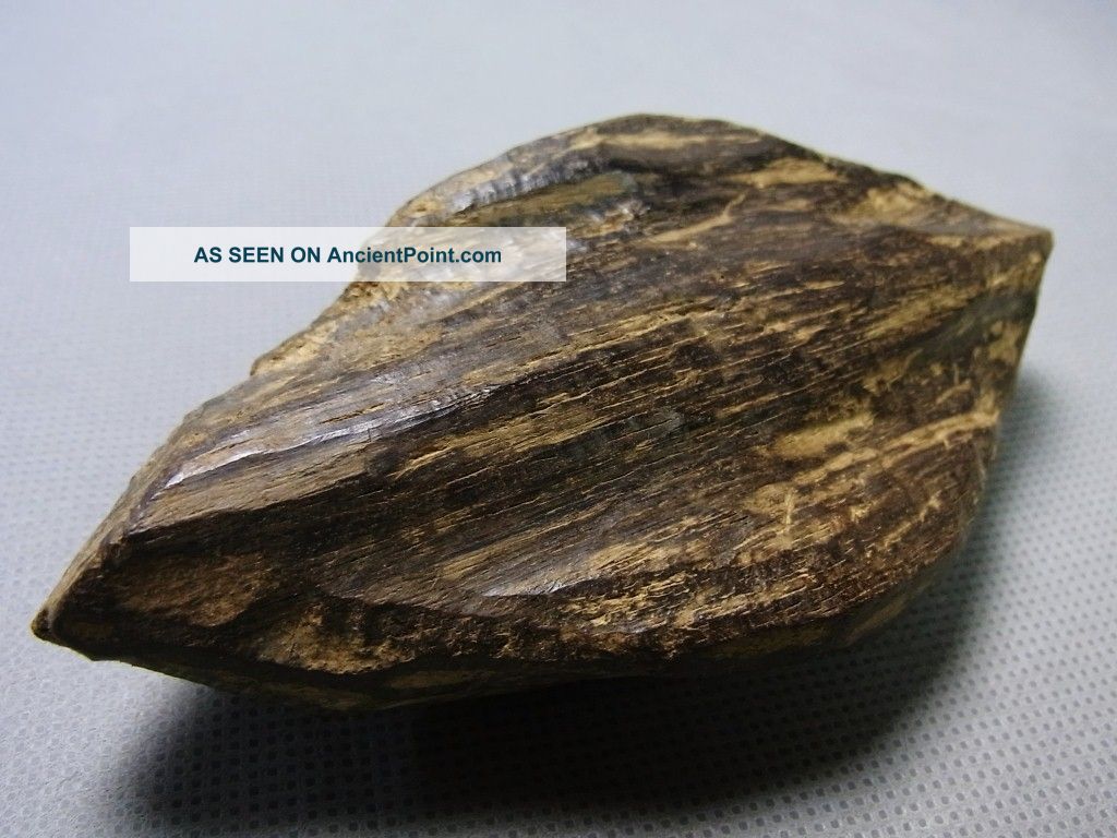 Southeast Asian (vietnam) Agarwood (natural Smell) Other photo