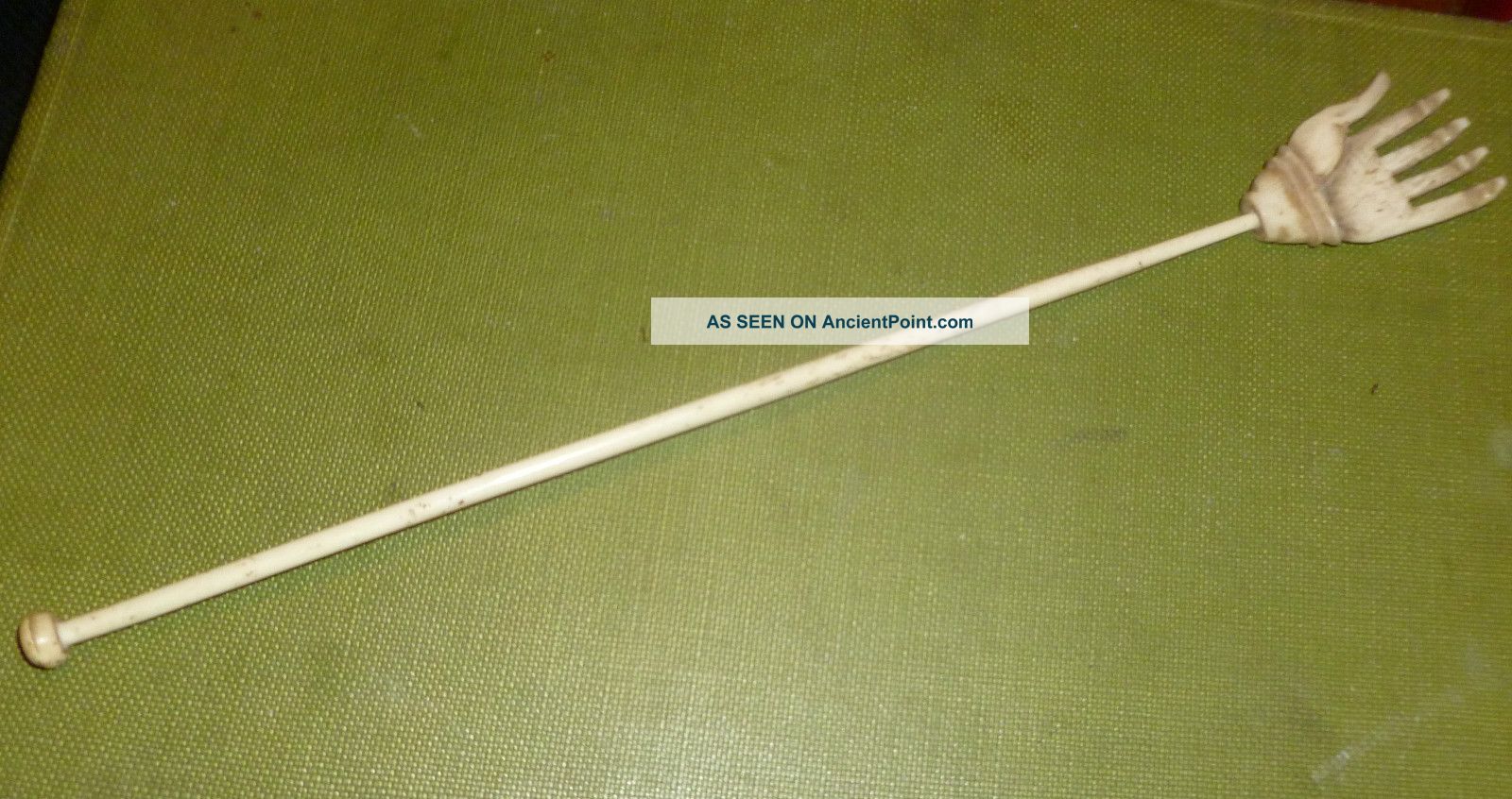 Good Chinese Faux Ivory Bone Small Back Scratcher C18th Very Rare Item Other photo