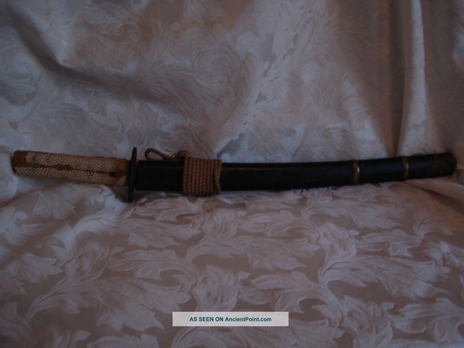 Short Japanese Sword Swords photo