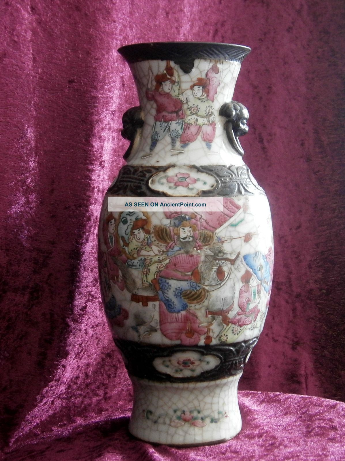 Large Antique Chinese Famille Rose Porcelain Warrior Vase 2 - Nr Vases photo