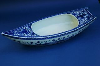 Antique Chinese 18c Or 19c Blue And White Decorative Porcelain Boat photo