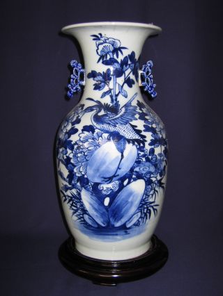 Chinese Antique Bw Vase,  Tongzhi Period photo
