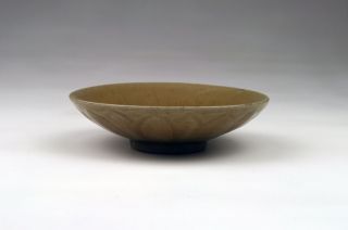 Very Fine Antique Chinese Song / Yuan Longquan Celadon Greenware Lotus Dish Bowl photo