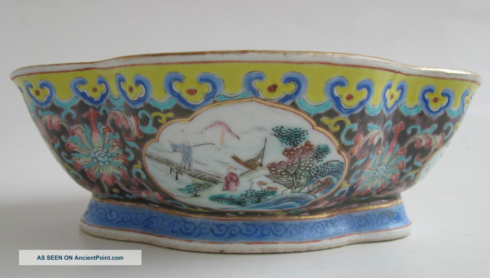 Rare Antique Chinese Porcelain Chrysanthemum Bowl Tongzi Period Bowls photo