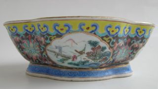 Rare Antique Chinese Porcelain Chrysanthemum Bowl Tongzi Period photo