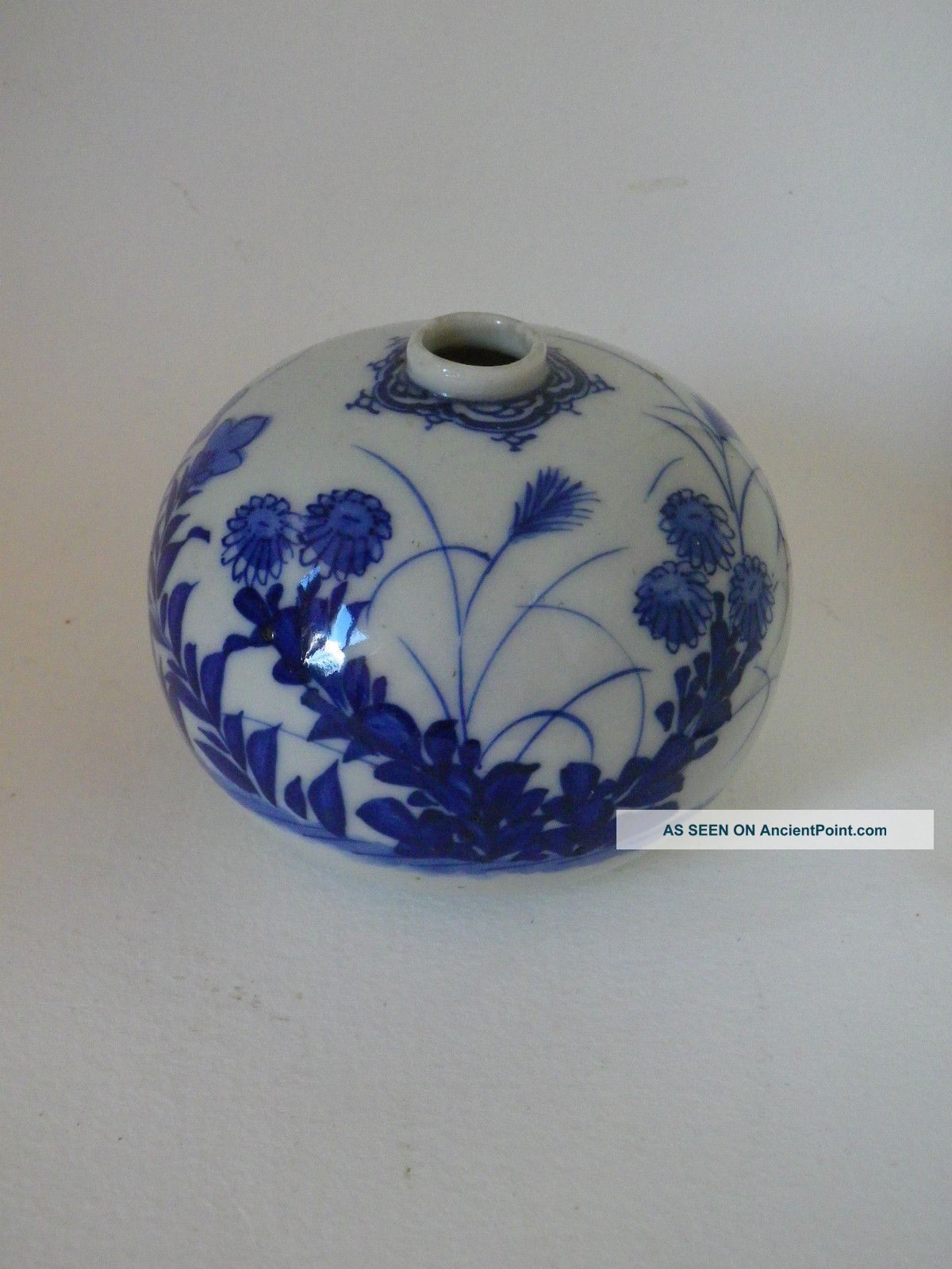 18/19th Century Chinese Vase Kangxi With Hand Painted Flowers Vases photo