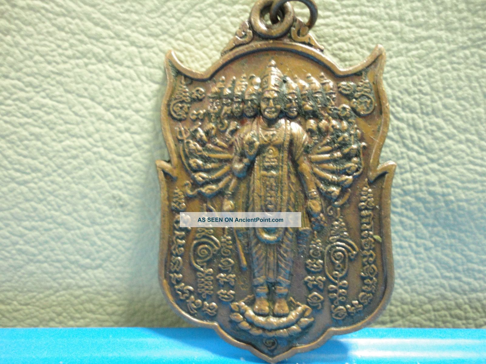 Phra Narai Or Vishnu Open The World Charm Thai Success Amulet Pendant Amulets photo