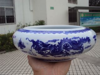 Chinese Old Qianlong Dynasty Blue White Porcelain Dragon Paint Bowl Brush Pot photo