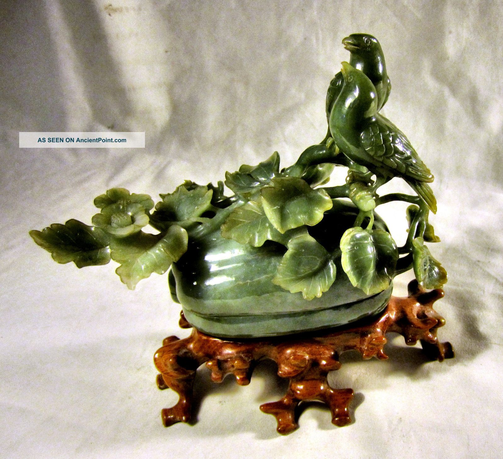 Stunning Early C20th Chinese Jade Carving - Song Birds On A Melon Jade/ Hardstone photo