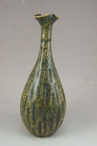 Unique Chinese Tiger Skin Glaze Porcelain,  Vase photo