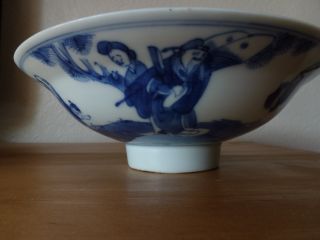 Chinese Blue/white Bowl As To Age 18th/19th Century ? photo