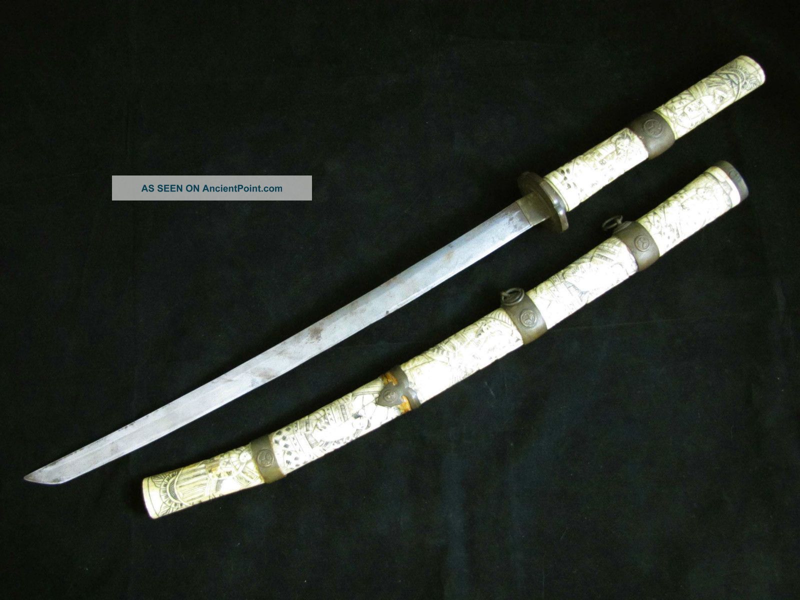 Antique 1800’s Japanese Oxbone Samurai Sword And Sheath Swords photo