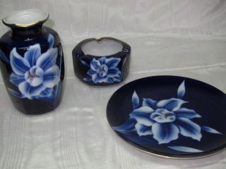 3 Piece Vintage Asian Oriental Cobalt Blue Floral Vase Ashtray & Plate ~ Marked photo