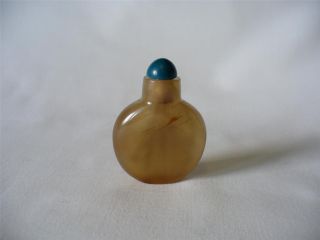 Chinese Polished Agate Snuff Bottle photo