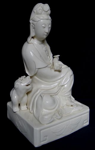 Chinese White De Hua Porcelain Kwan Yin Buddha With Ru Yi 12 