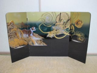 Samurai Japan Vintage Byobu Gold Leaf Maki - E Tiger & Dragon Folding Screen 9697 photo