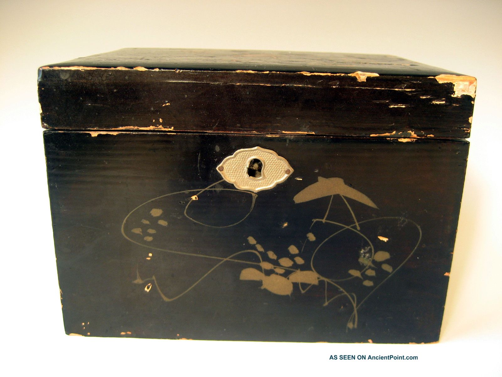 China Chinese Lacquered Tea Box Avian & Floral Decor Ca.  1900 ' S Boxes photo
