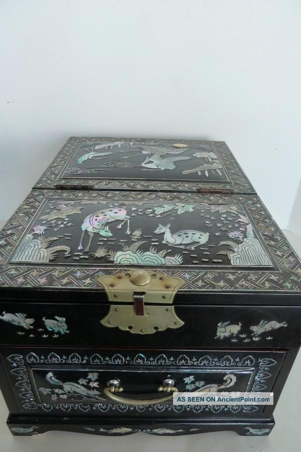 Large Asian Black Lacquer And Mop - Abalone Mirrored Box With Drawer Unknown photo