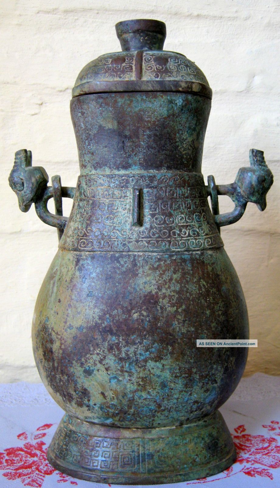 Arhaistic Ritual Chinese Antique Extremeli Rare. Vases photo