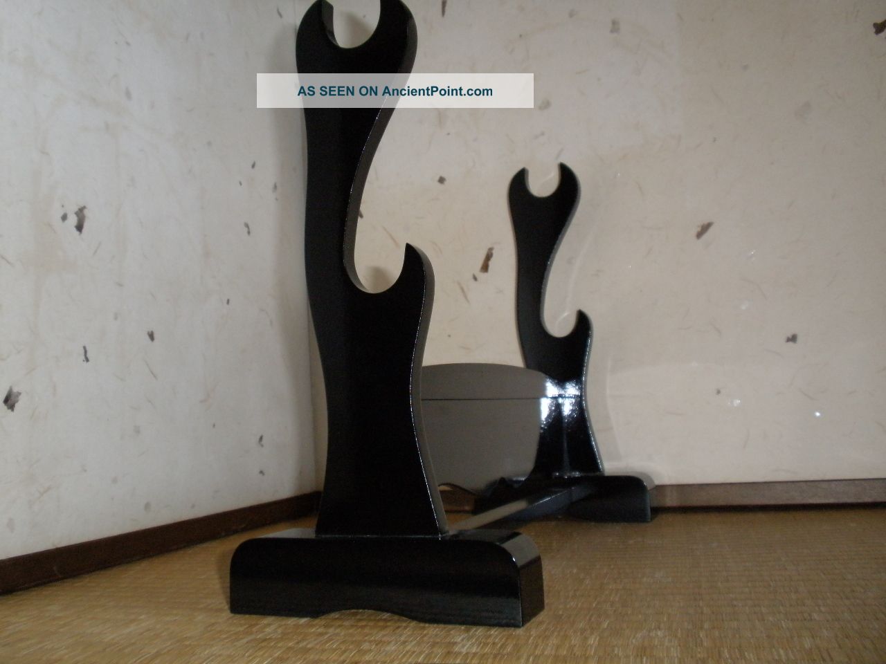 Japanese Fine Art Simple Sword Rack Katanakake Katana photo
