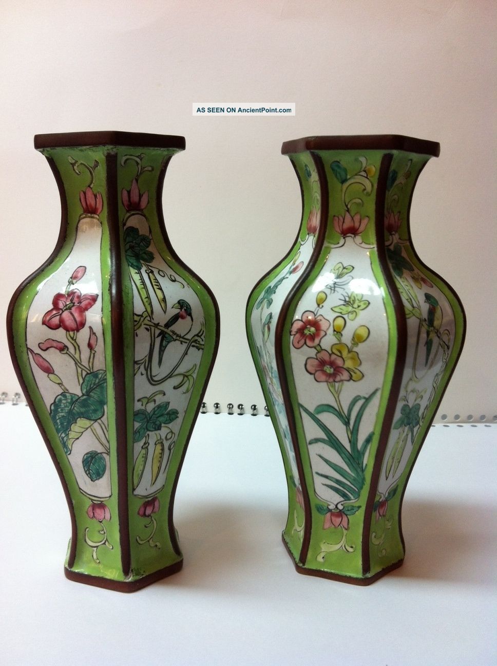 Rare Pair Of Antique Chinese Cloisonné Vases.  – Vases photo