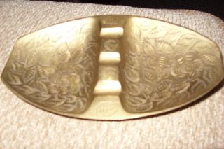 Old Vintage Rare Shape Sarna Brass India Leafs Engraving Ashtray - photo