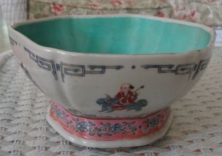 Qing Dynasty Dao Guang Family Rose Porcelain Bowl photo