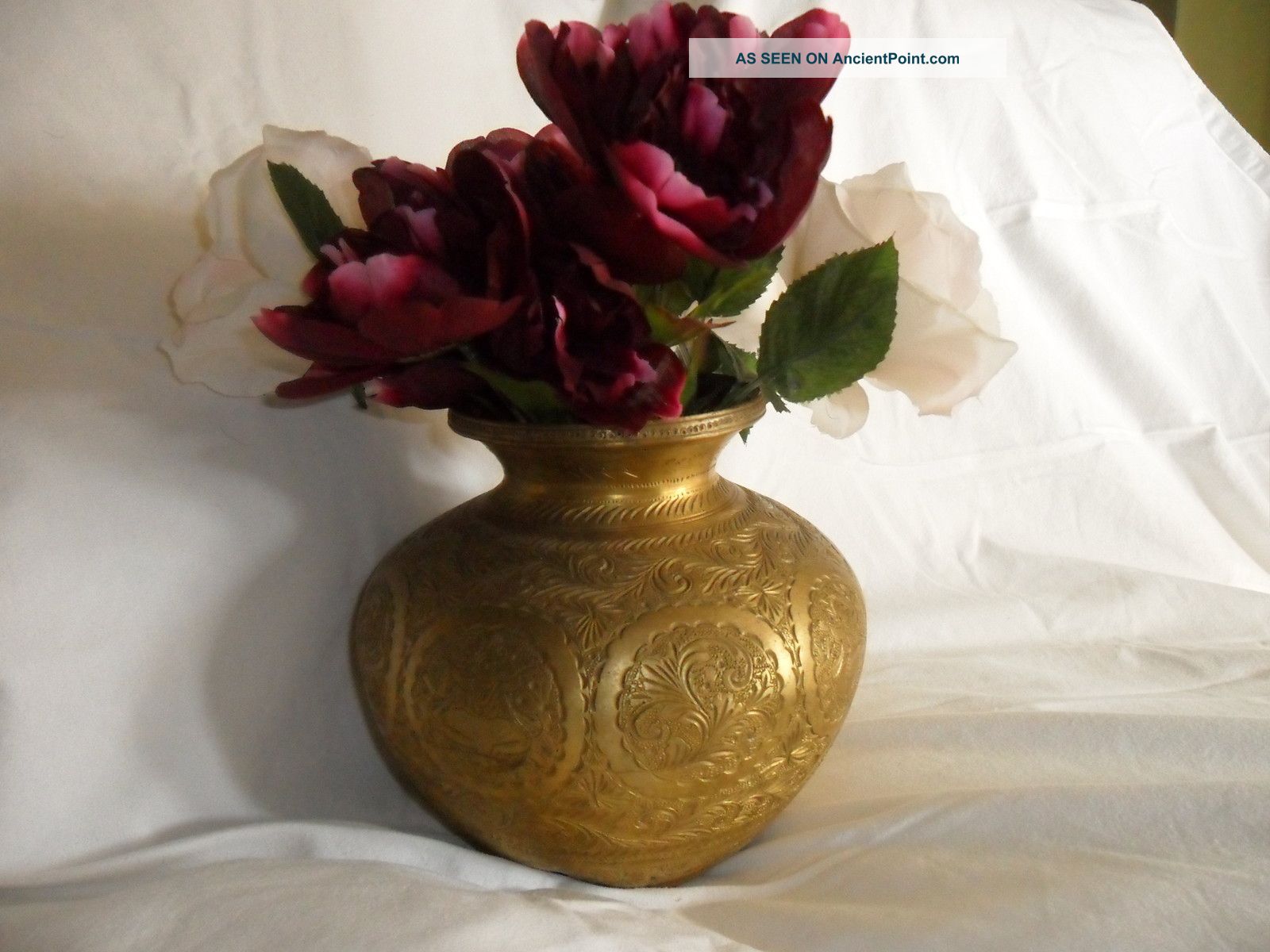 Vintage Rare Old Traditional Handcarving Heavy Brass Pot. India photo