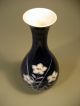 Very Fine Japan Japanese Blue & White Pottery Signed Arita Floral Vase 20th C. Vases photo 3