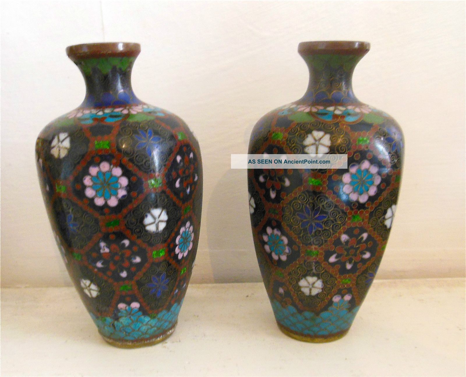 Pair Of Edwardian - Art Nouveau - Chinese - Japanese Oriental Cloisonne Vase - Vases Cloisonne photo