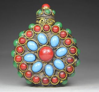 Chinese Handwork Copper Coral Pearl Old Snuff Bottle photo