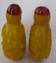 2 Pcs Rare Antique Peking Glass Carved Dragons Snuff Bottle Collection Snuff Bottles photo 1
