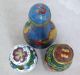 3 Chinese Cloisonne Snuff Bottles W/ Famille Rose,  Dragons & Flower Designs Snuff Bottles photo 5