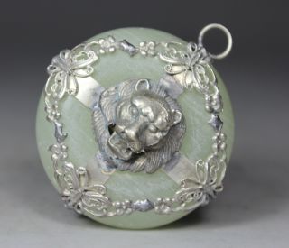 Chinese Handwork Jade Flower Butterfly Lion Old Pendant photo