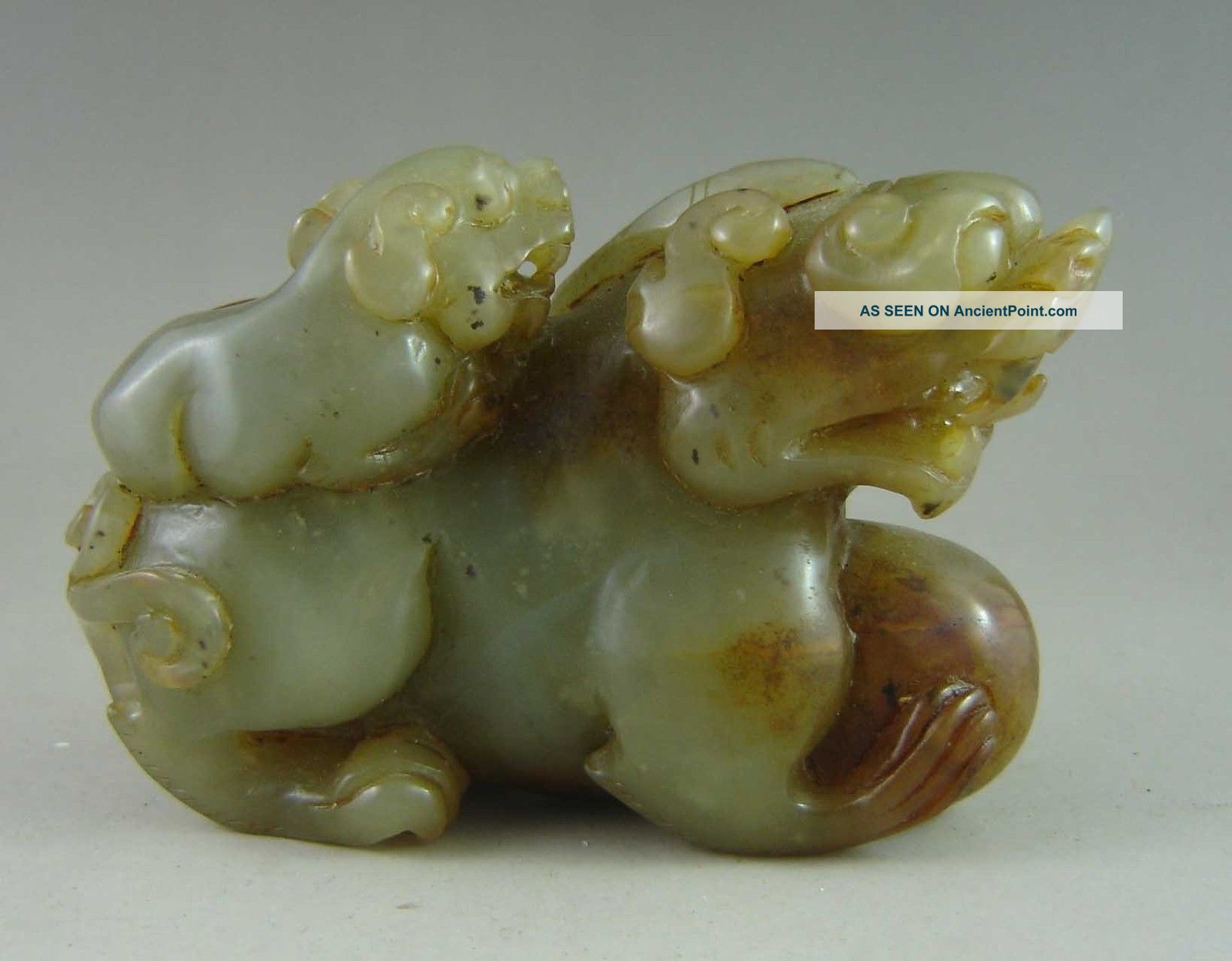 Fine Old Chinese Hetian Jade Carved Double Lions And Ball Carving 450g Other photo