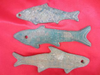 Chinese Bronze Collection Ancient Unique Carving Pendant Fish Shape Kd photo