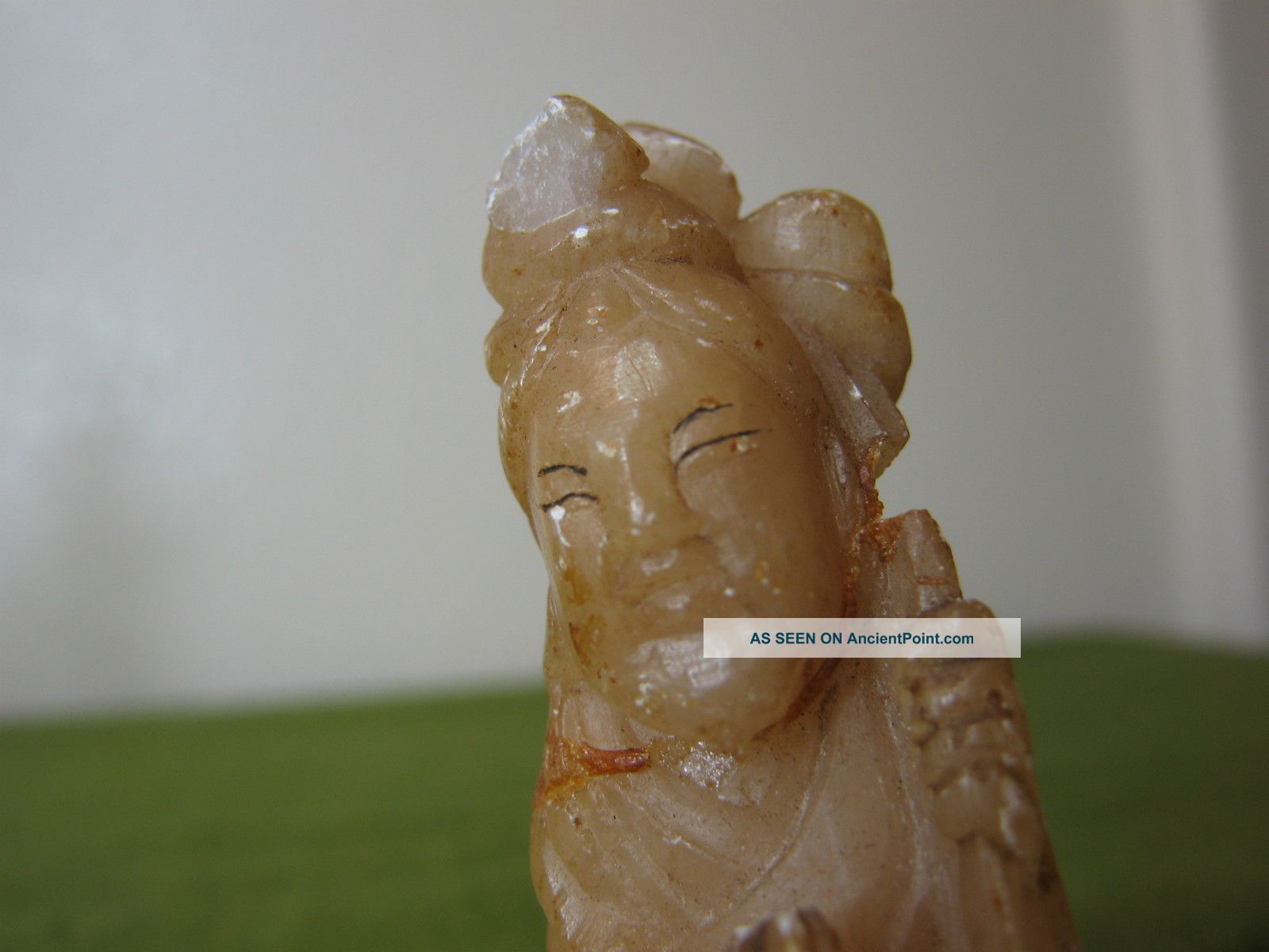Vintage/antique ?white Jade Asian Figurine/statue Unknown photo