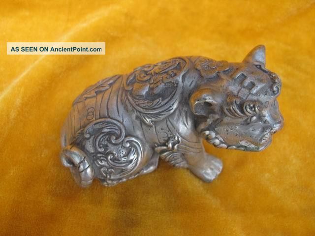 Copper Tiger Statues Shining Chinese Old Ancient Tigers photo