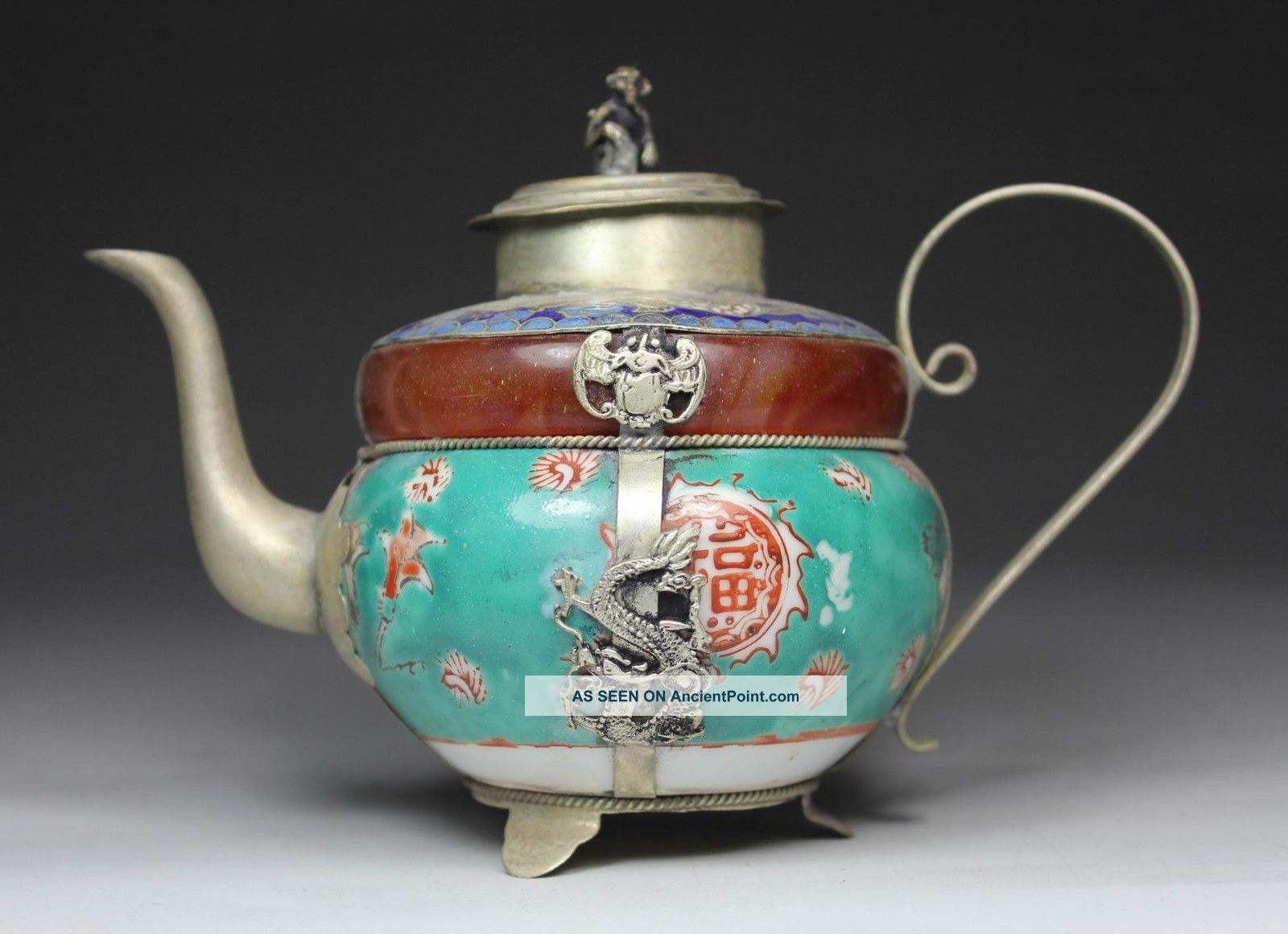 Chinese Handwork Painting Dragon Flower Old Porcelain Tea Pot Porcelain photo