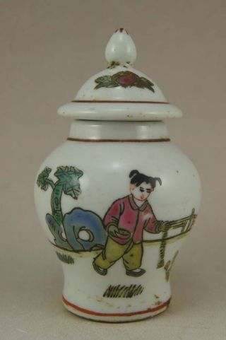 Chinese Qing Pastel Figures Porcelain Jar Pot photo
