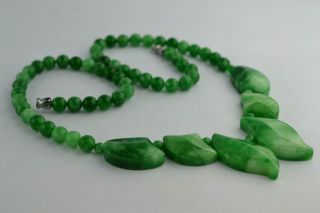 Asian Old Collectibles Decorated Handwork Jade Burnish Carving Leaf Necklace photo
